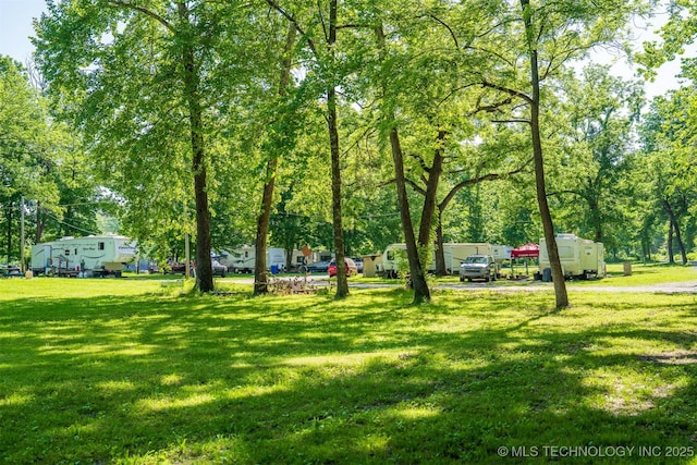 9596 N 447th Rd, Spavinaw, OK 74366 - view of grassy yard