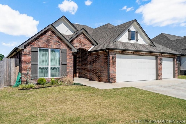 view of front of home with a front lawn