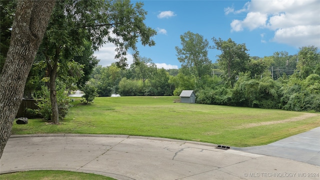 Listing photo 2 for 8015 S Braden Ave, Tulsa OK 74136