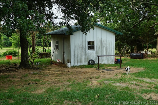 view of outdoor structure