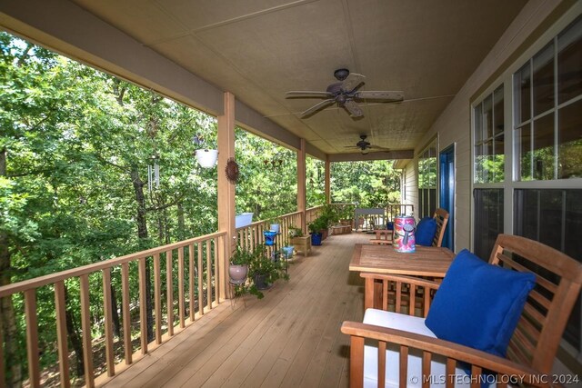 deck featuring ceiling fan