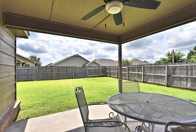 view of patio / terrace featuring ceiling fan