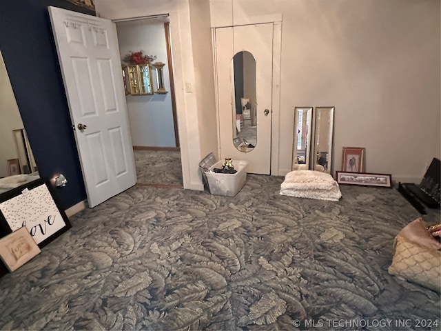 bedroom featuring a closet