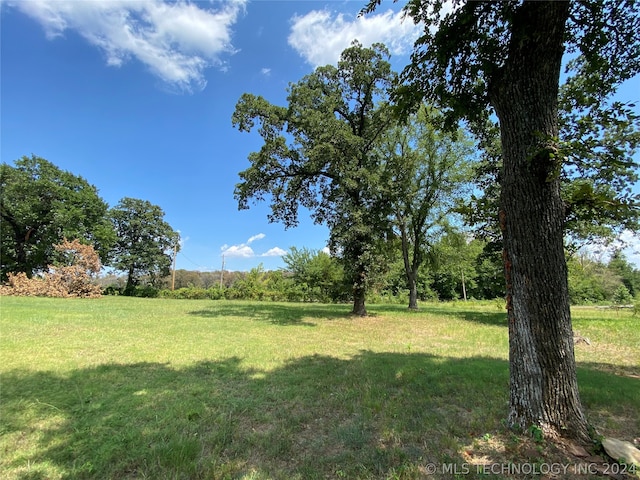 Listing photo 3 for 16607 Bridgeview, Madill OK 73446