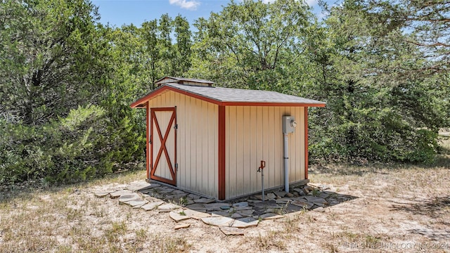 view of outdoor structure