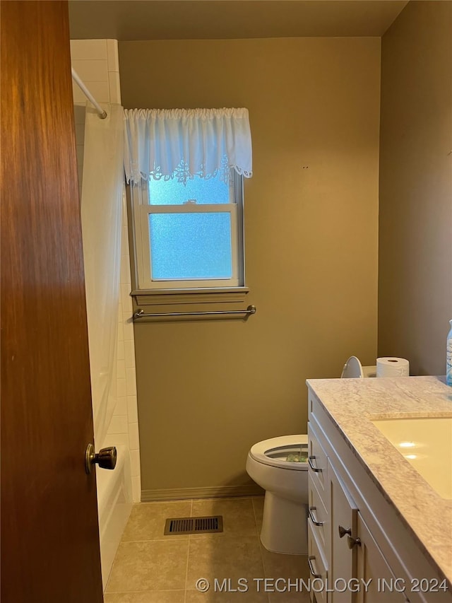 full bathroom featuring visible vents, toilet, tile patterned floors, shower / bath combination with curtain, and vanity