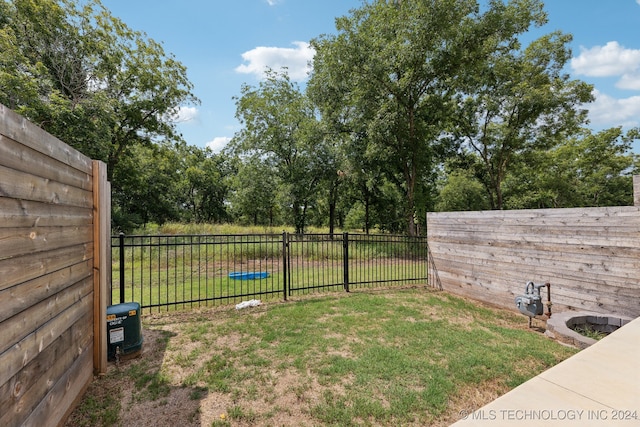 3408 Redbud Ln, Tulsa, OK 74132 - view of yard