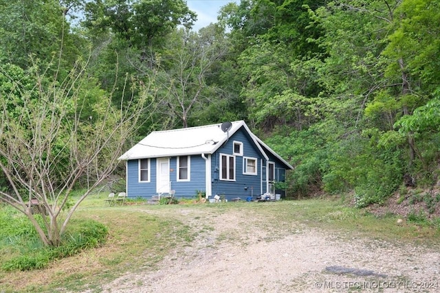 view of front of house