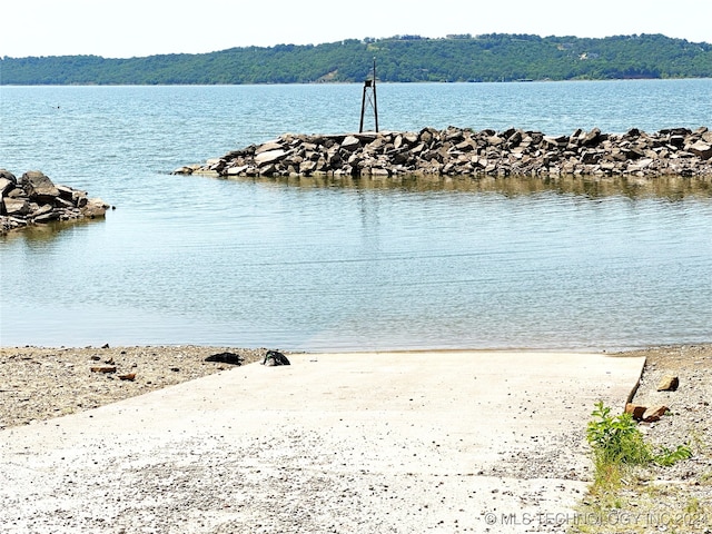 view of water feature