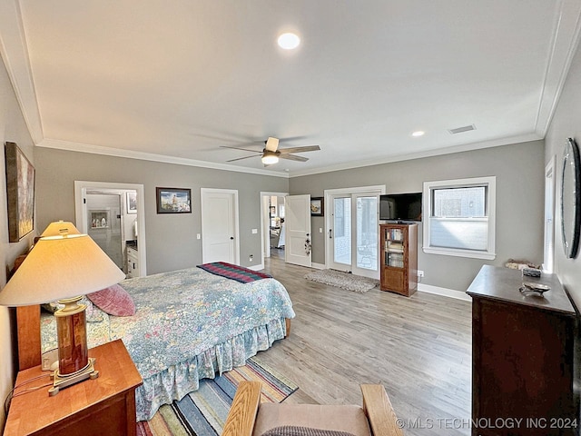 bedroom with ceiling fan, ornamental molding, and light hardwood / wood-style floors