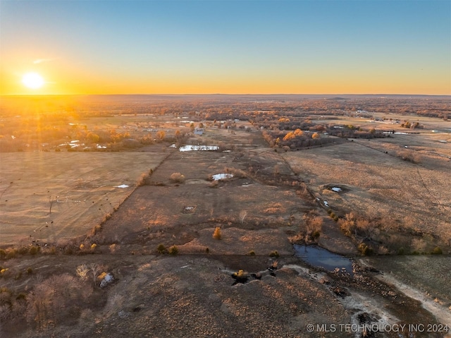 view of aerial view at dusk