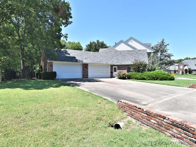 13706 S 18th St, Bixby, OK 74008 - ranch-style home with a garage and a front yard