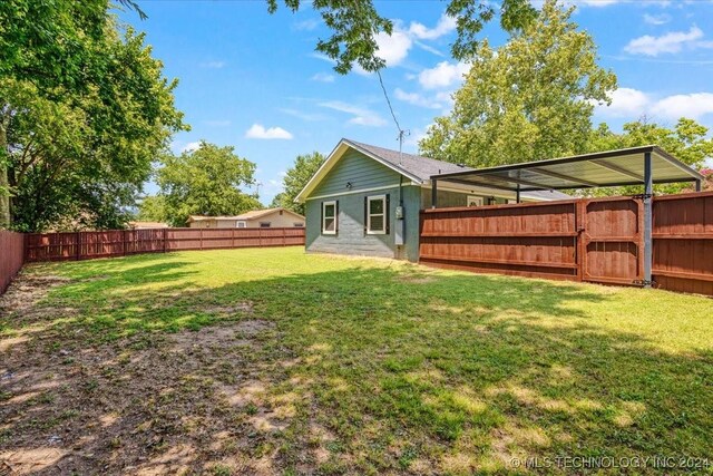 701 W Alabama, Durant, OK 74701 - view of yard featuring a fenced backyard