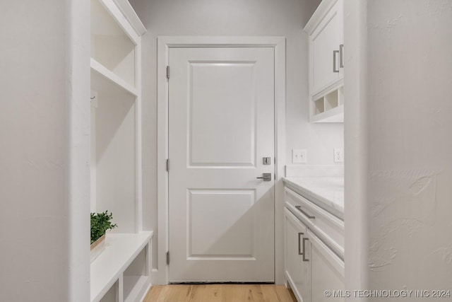 5424 E 125th Pl S, Bixby, OK 74008 - mudroom with light wood-style floors