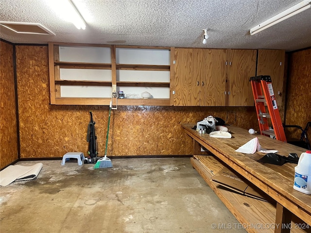 2912 Michelle, Durant, OK 74701 - basement with a textured ceiling