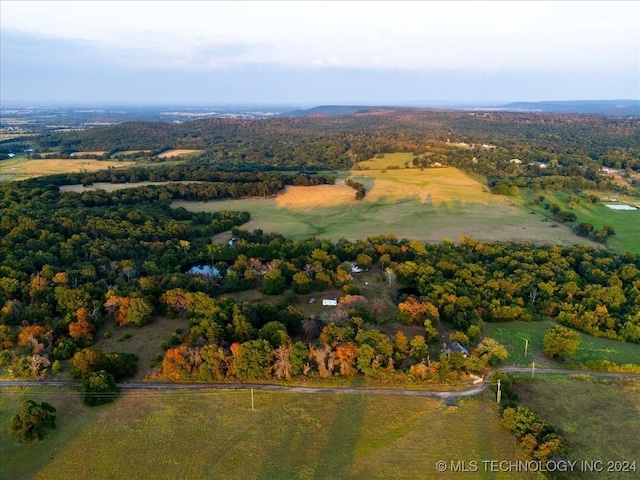 Listing photo 2 for 10 E 1100th Rd, Checotah OK 74426