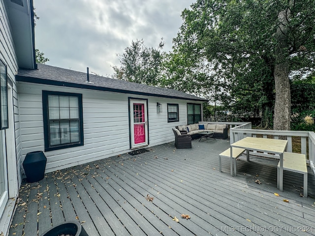 deck with outdoor lounge area