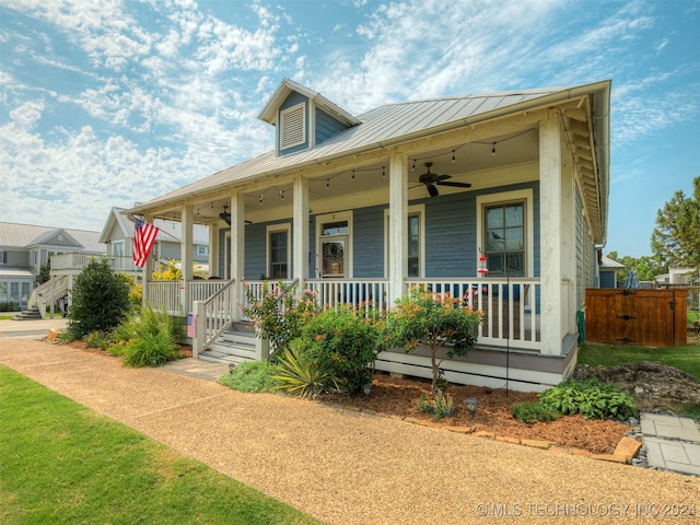 view of front of home featuring covered porch