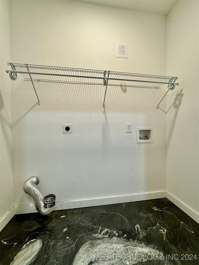 washroom with electric dryer hookup and washer hookup