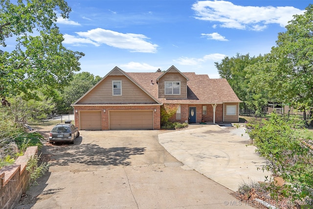 craftsman-style house featuring a garage