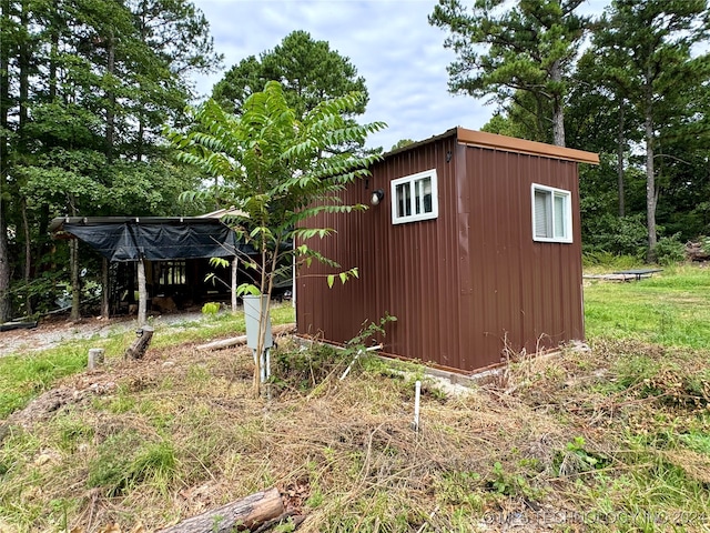 view of outdoor structure