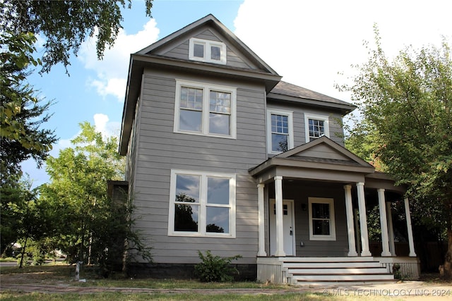 view of front facade featuring covered porch