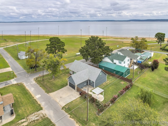 bird's eye view with a water view