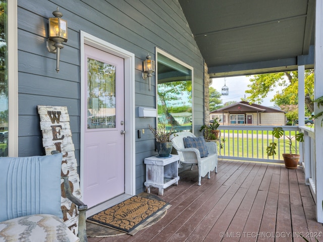 view of property entrance