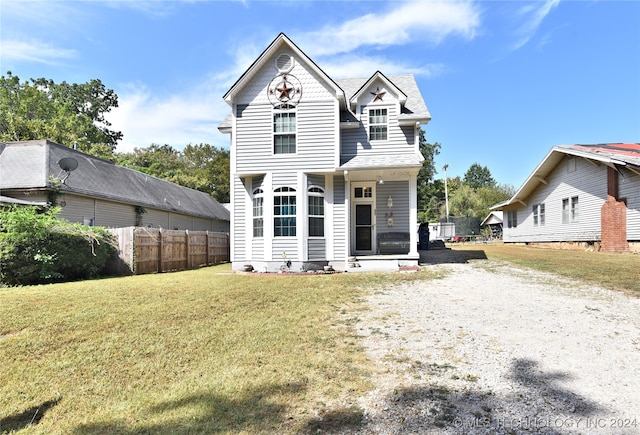 view of front facade with a front yard