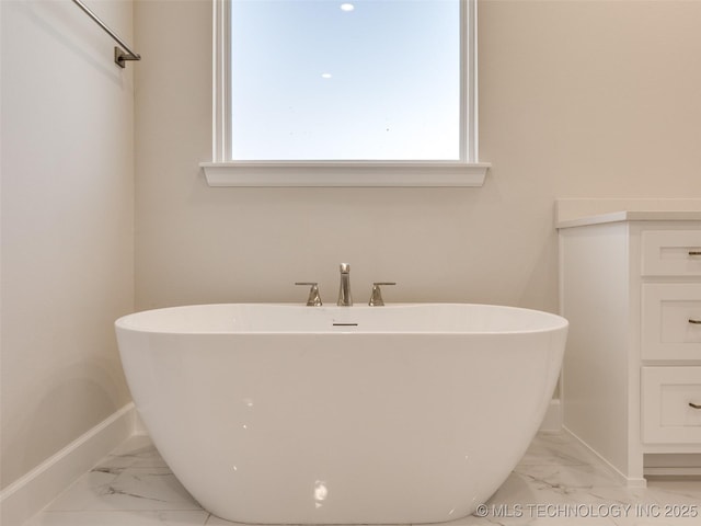 bathroom featuring a bathtub