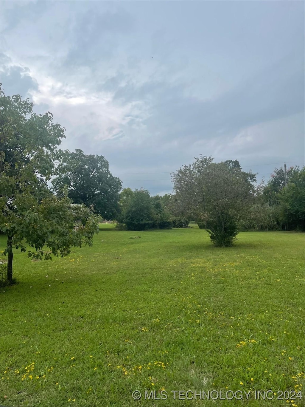 229 E Seminole Dr, Eufaula, OK 74432 - photo 1