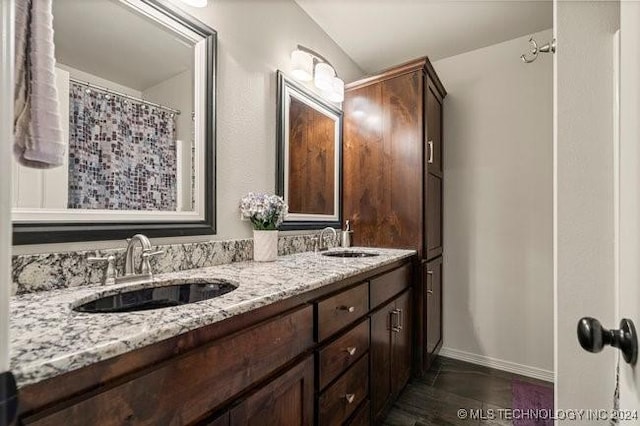 3526 Evans Ave, Mannford, OK 74044 - full bath featuring baseboards and double vanity