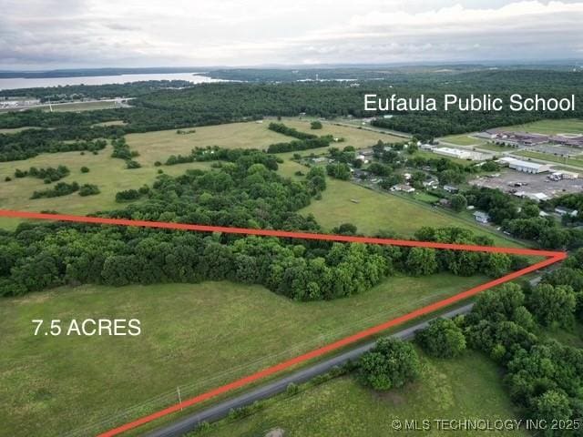 3 Coon Creek Rd, Eufaula, OK 74432