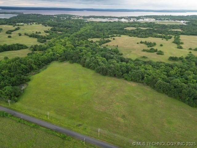 3 Coon Creek Rd, Eufaula, OK 74432