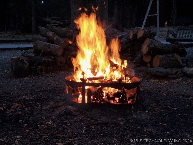 details with an outdoor fire pit