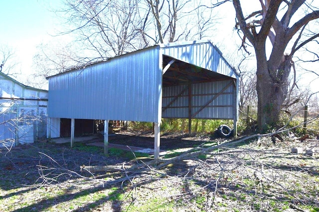 view of pole building with a carport