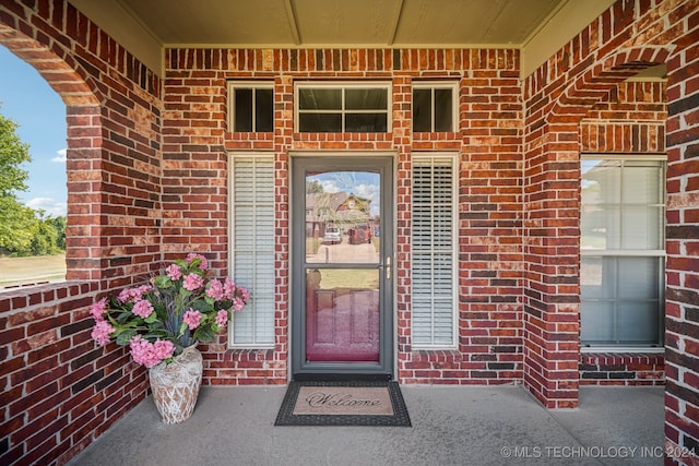 view of property entrance