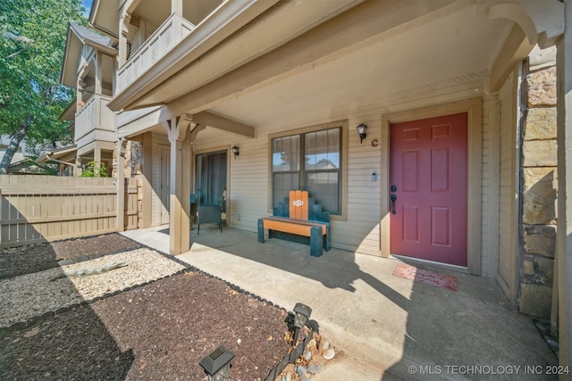 view of entrance to property