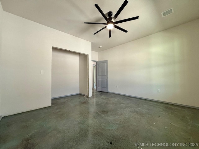 unfurnished bedroom with ceiling fan