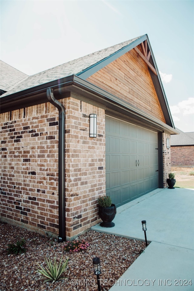 view of home's exterior