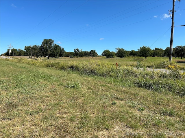 Listing photo 2 for 1 4180th Rd, Claremore OK 74017