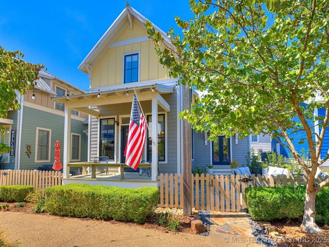 view of front of property with a porch