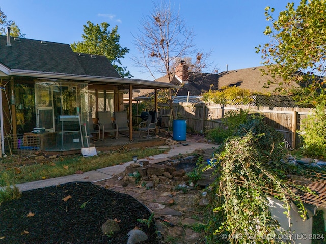 view of yard with a patio