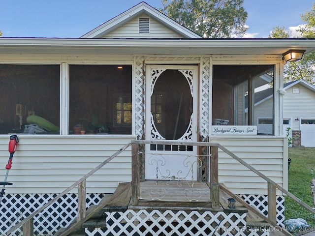 view of property entrance