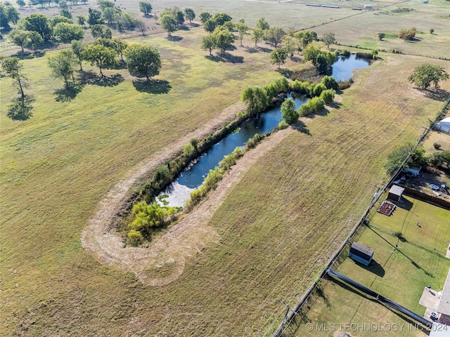 bird's eye view featuring a rural view and a water view