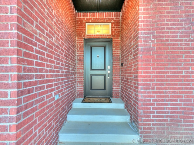 view of exterior entry