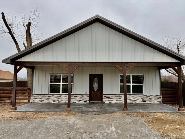 234 C St SE, Inola, OK 74036 - view of front of house with a porch