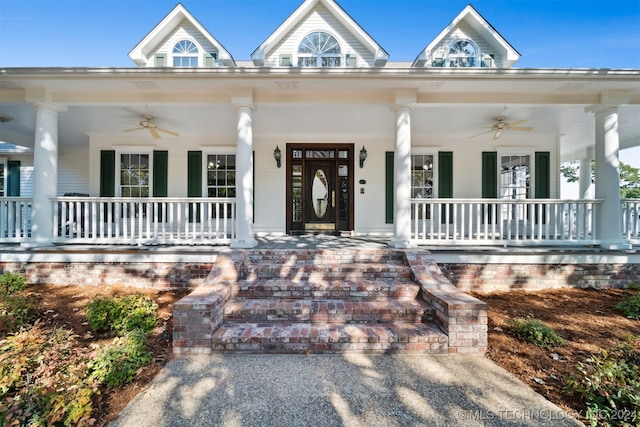 view of front facade with a porch and ceiling fan