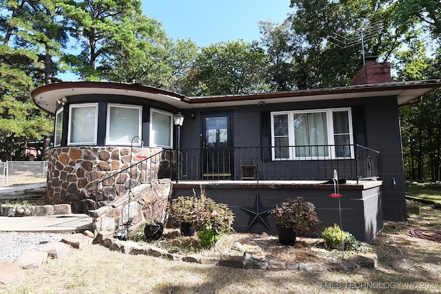 view of front of home