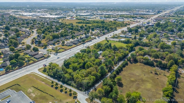 10010 N Garnett Rd, Owasso, OK 74055